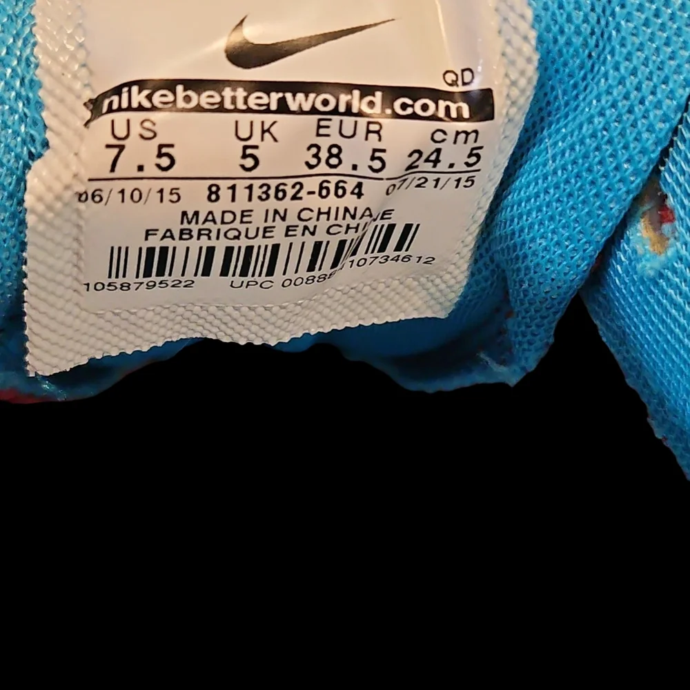 Nike Air Max Thea N7 Maroon/Pink Camo Sneakers - Picture 5 of 7